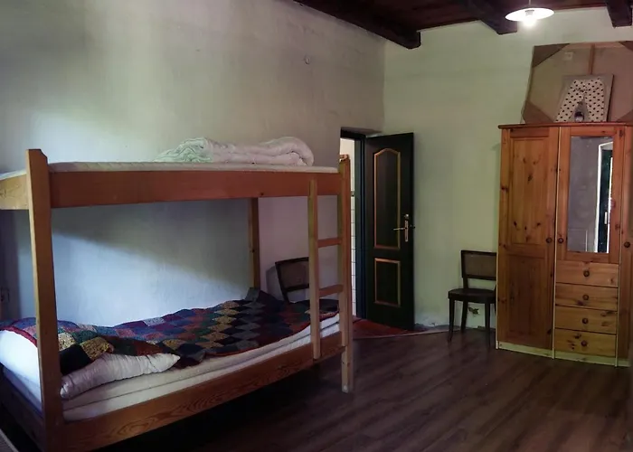 Almasliget Vendeghaz Ferienhaus *